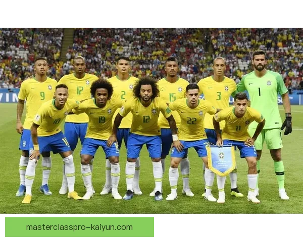 巴西队攻防平衡状态值得关注，近期表现稳健，备战即将到来的国际赛。